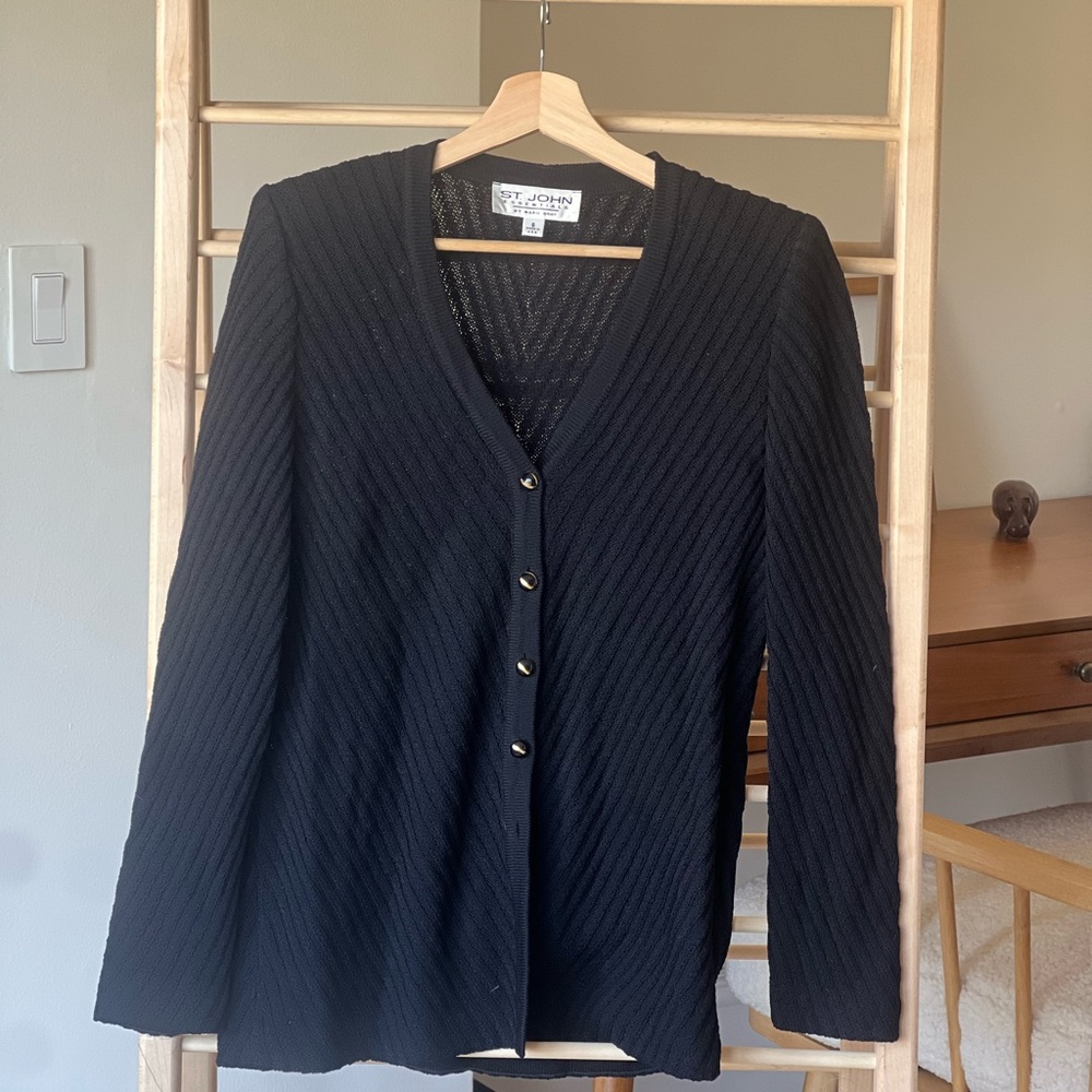 St. John Size 6 Black Knit Jacket
